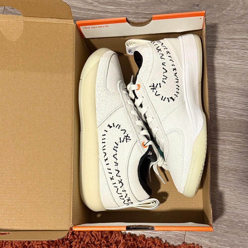 Nike Book 1 Nightmare Before Christmas